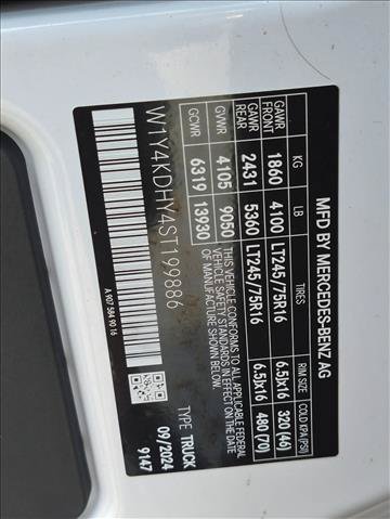 Used 2025 Mercedes-Benz Sprinter 2500 image 23