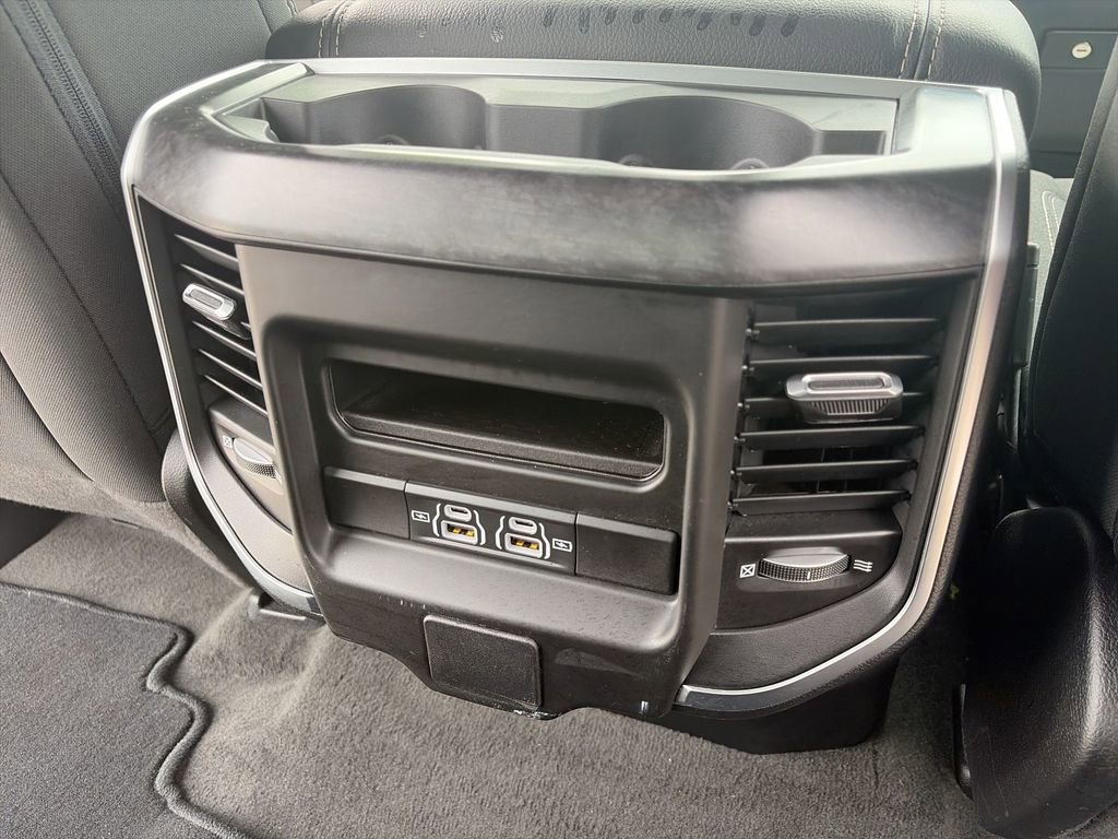 Used 2024 RAM 1500 Big Horn AWD/4WD image 27
