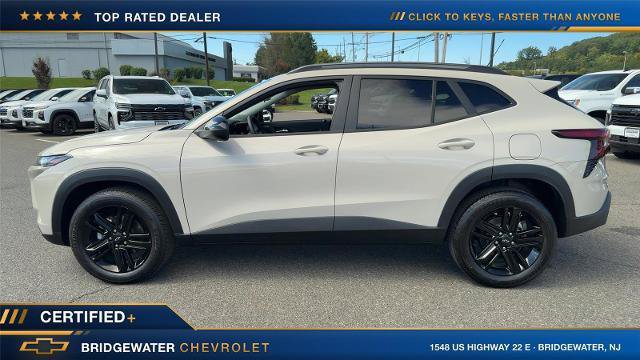 Used 2026 Chevrolet Trax ACTIV w/ Driver Confidence Package FWD image 6