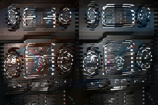 Used 2021 Chevrolet Tahoe RST image 33