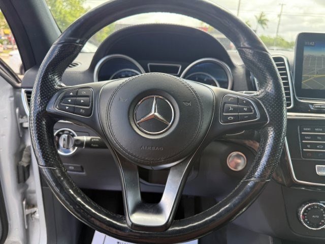 Used 2017 Mercedes-Benz GLS 450 4MATIC image 21