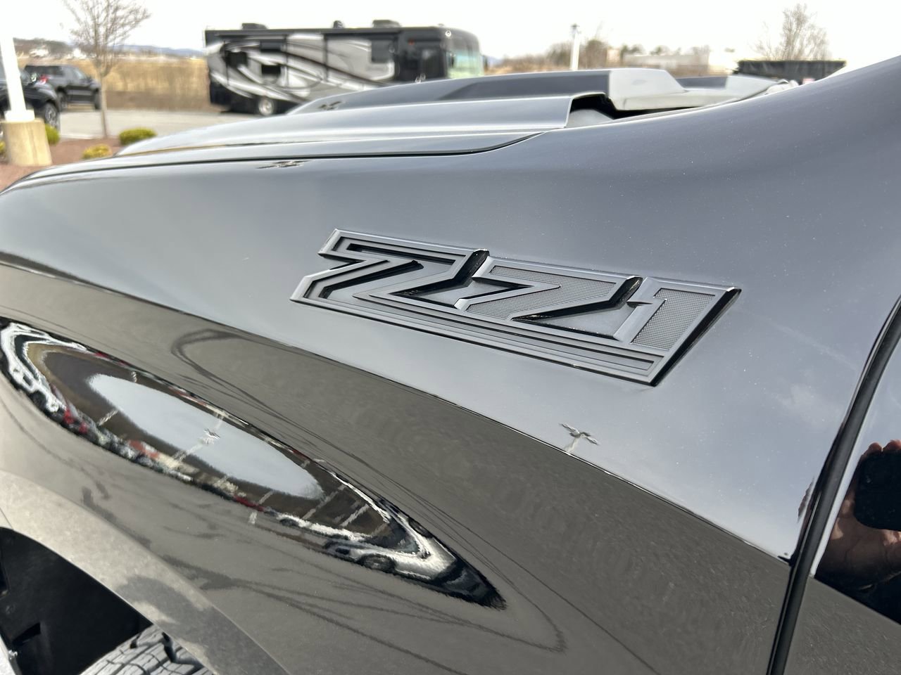 Used 2024 Chevrolet Silverado 1500 Custom Trail Boss w/ LPO, Dark Essentials Package image 13
