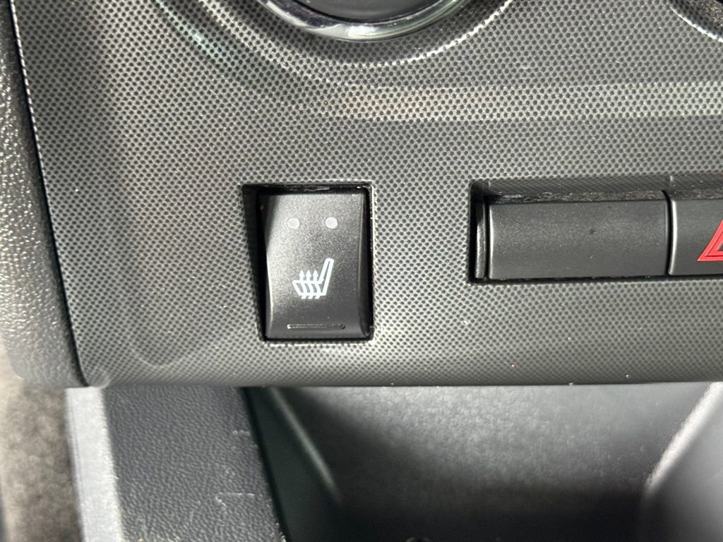 Used 2014 Dodge Challenger SXT Plus image 29