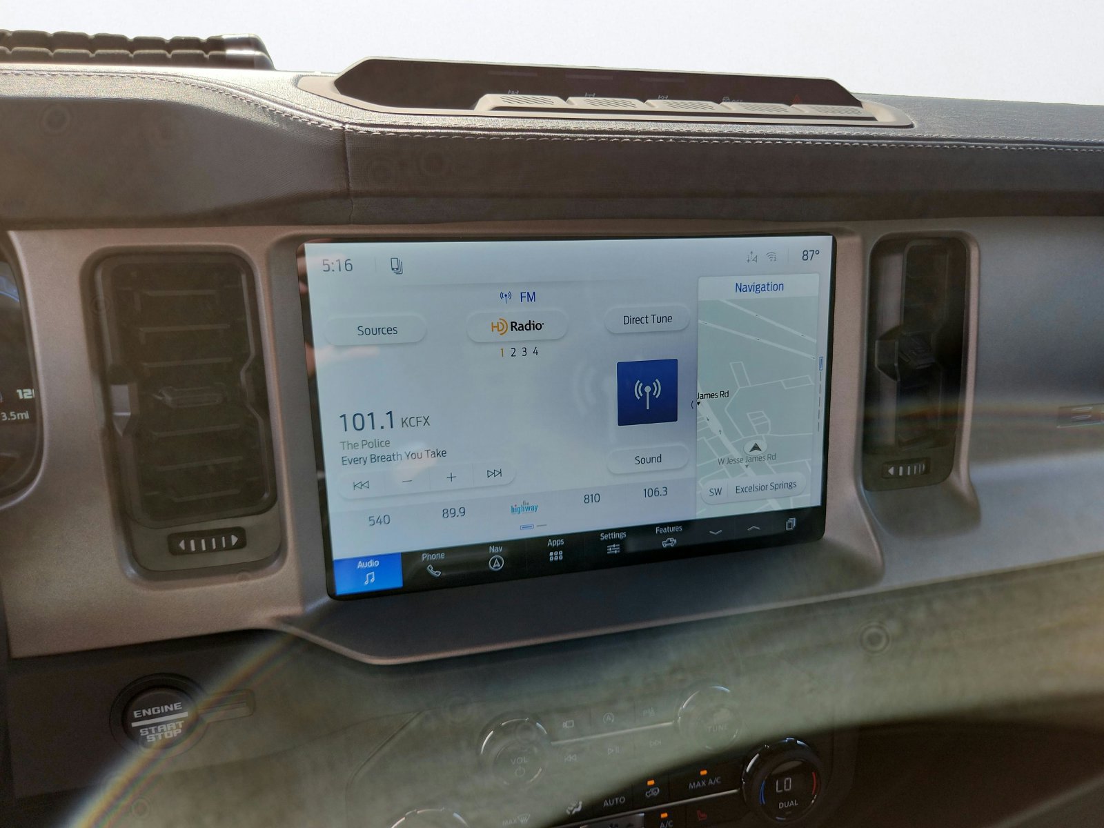 New 2026 Ford Bronco Outer Banks w/ Sasquatch Package AWD/4WD image 17