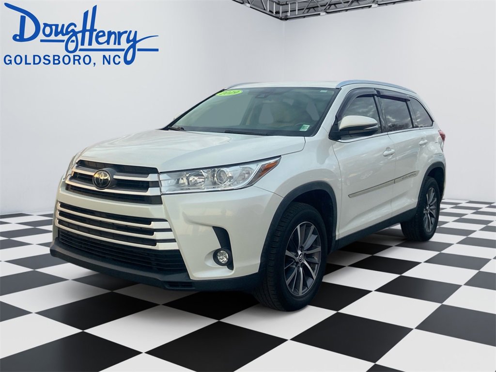 Used 2019 Toyota Highlander XLE