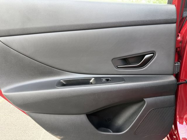 Used 2025 Hyundai Elantra Sport FWD image 24