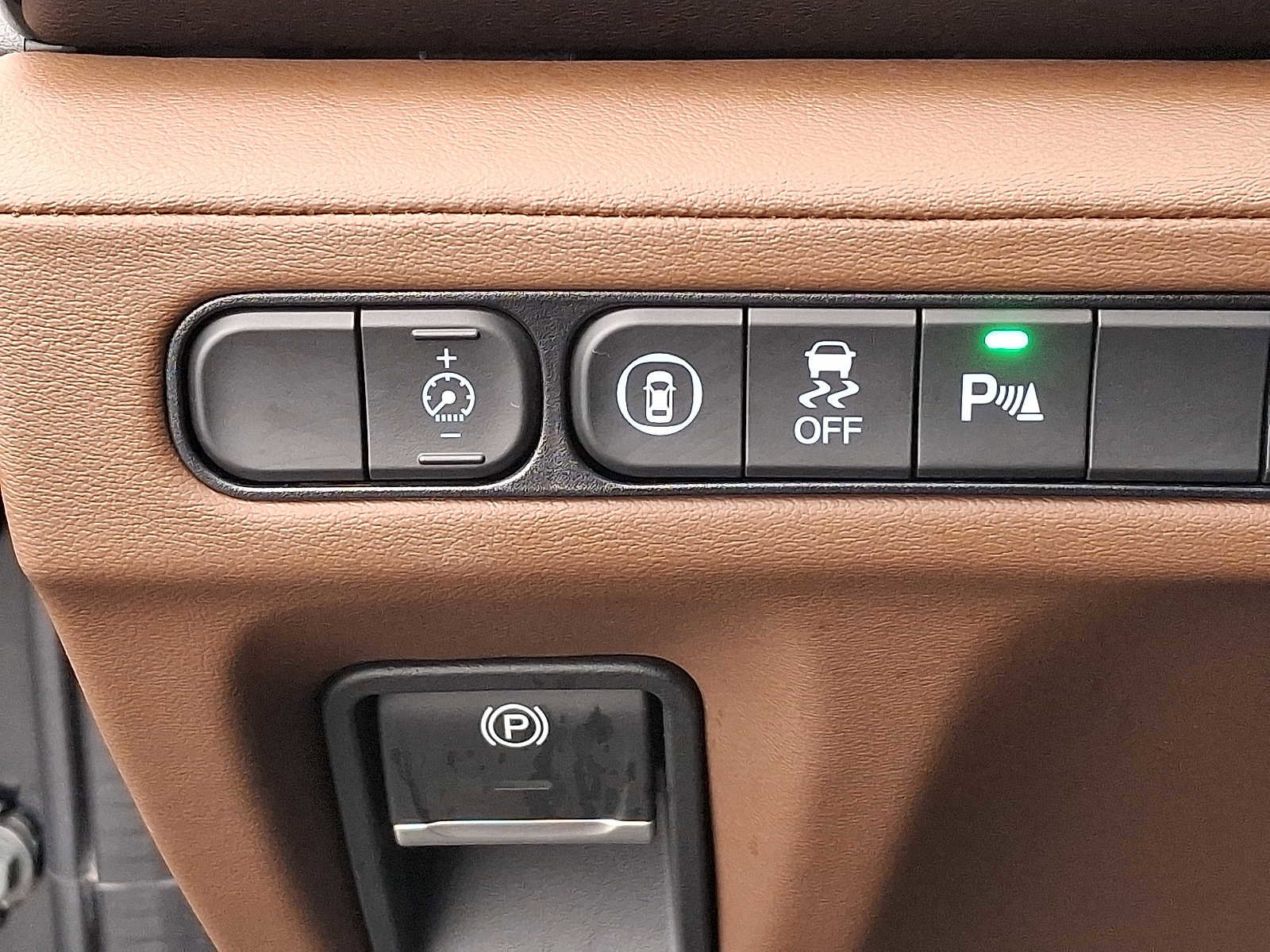 Certified 2026 Acura MDX FWD w/ Technology Package image 25