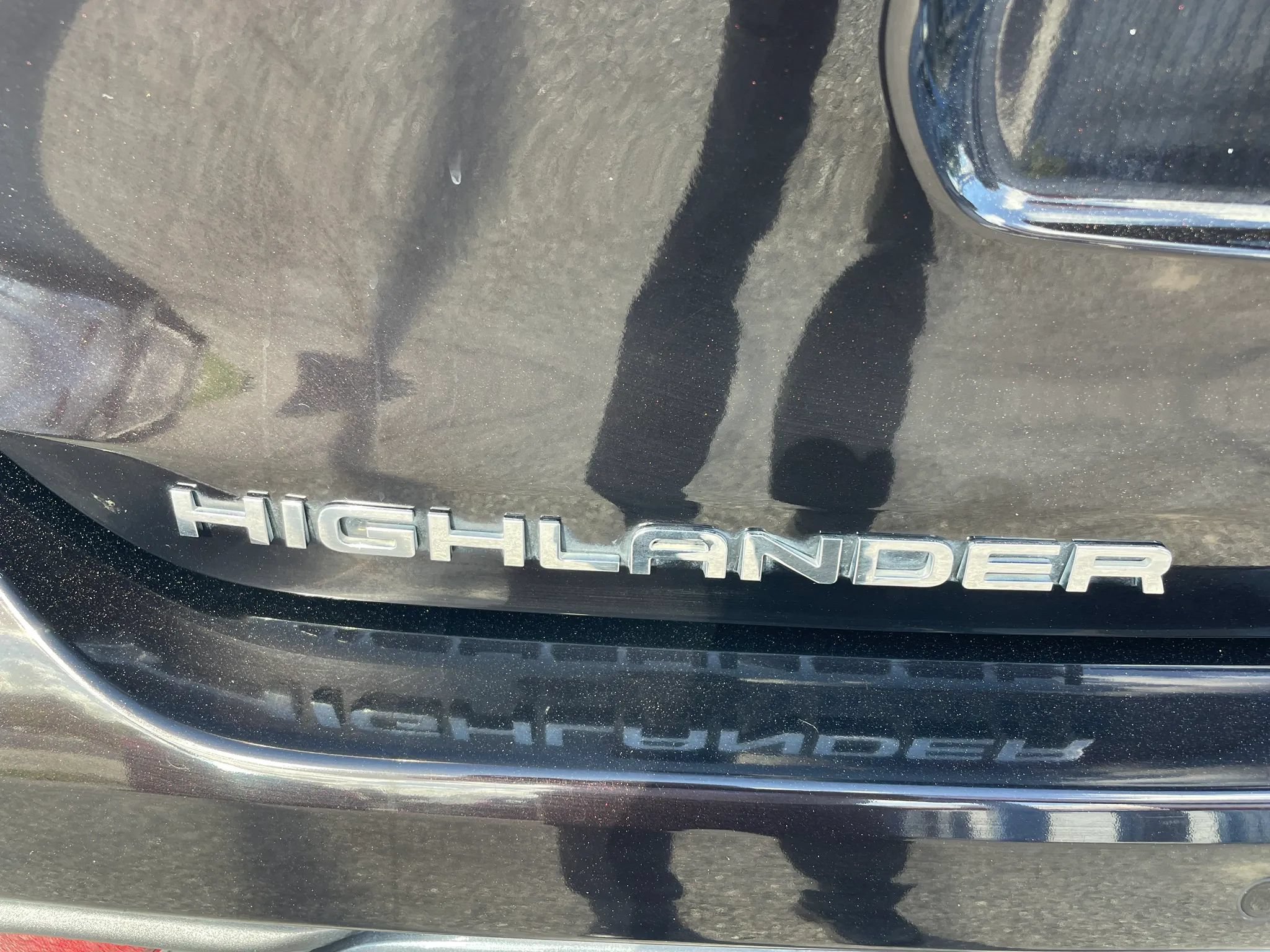 Used 2020 Toyota Highlander Limited FWD image 10