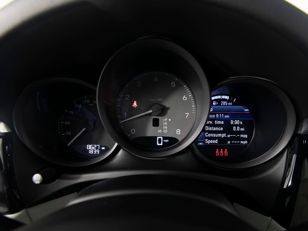 Certified 2026 Porsche Macan S AWD/4WD image 24