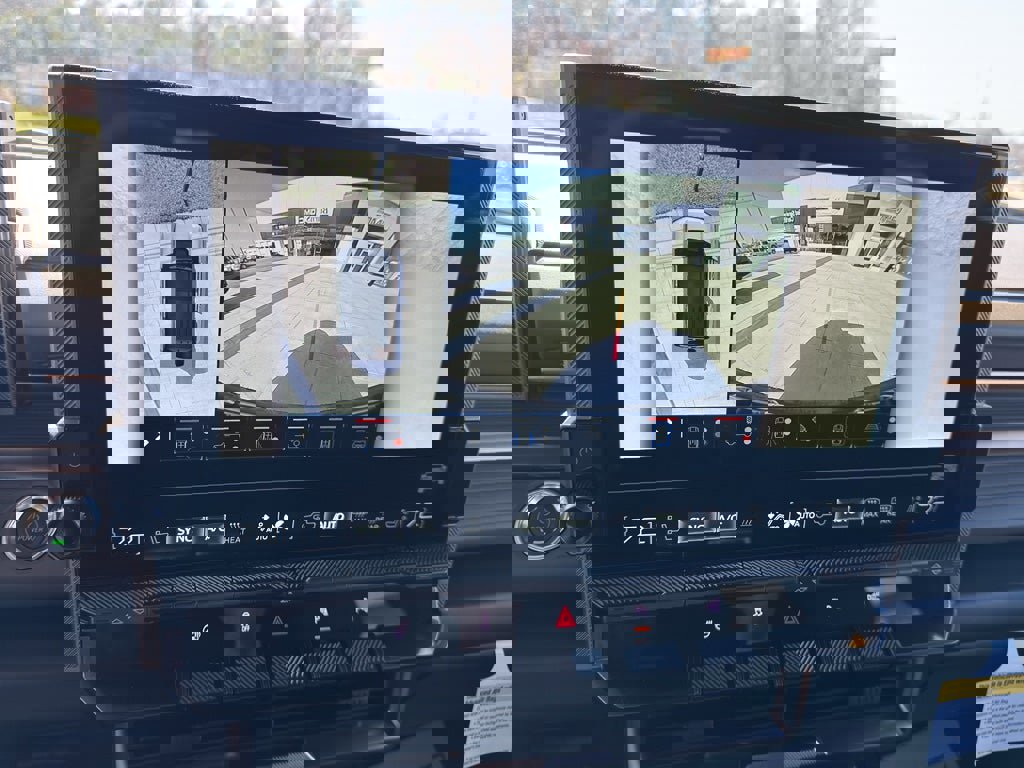 New 2025 GMC Hummer EV 2X image 20