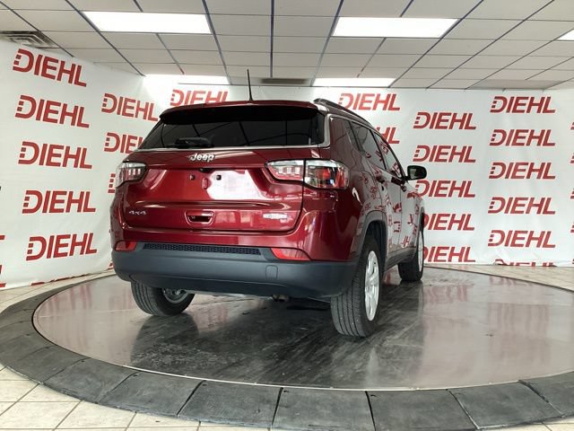 Used 2020 Jeep Compass Latitude w/ Cold Weather Group AWD/4WD image 7