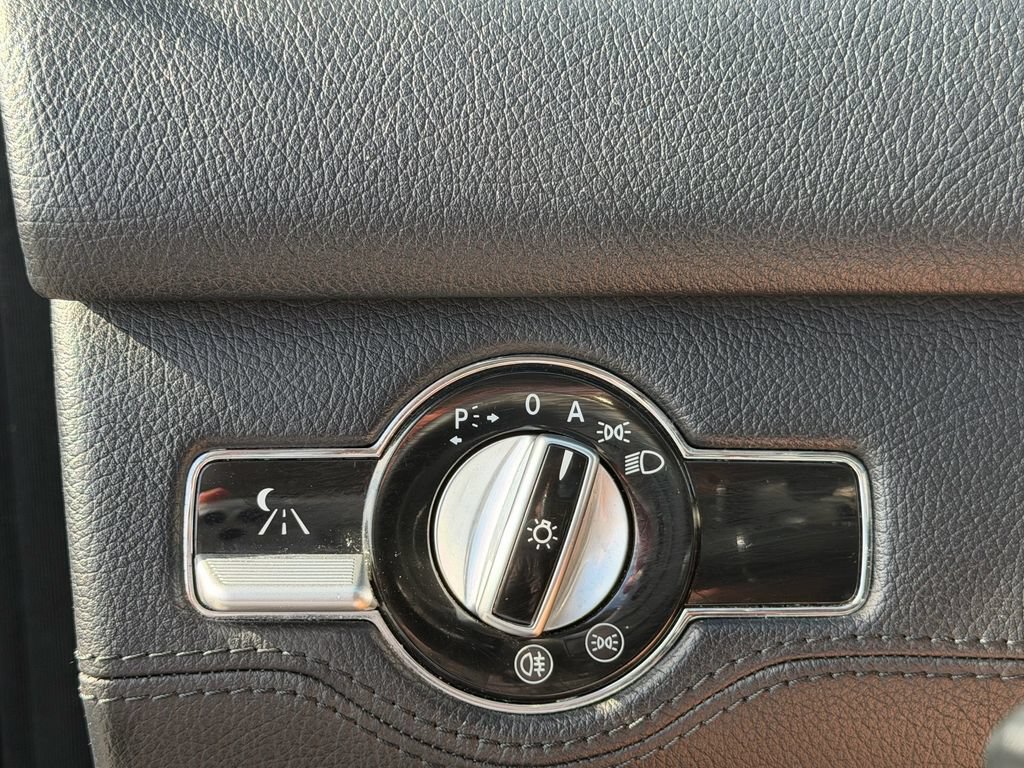 Used 2013 Mercedes-Benz CL 550 4MATIC image 23