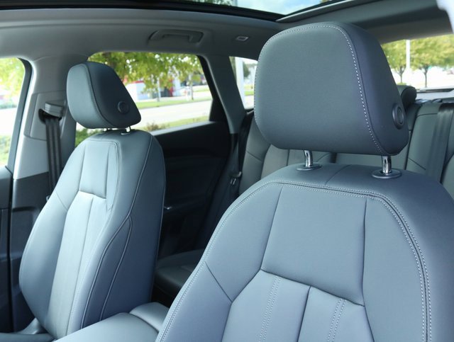 New 2025 Audi Q5 Premium Plus image 14