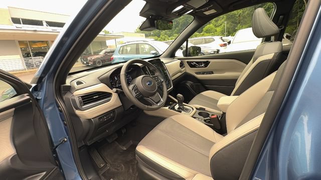Used 2025 Subaru Forester Limited AWD/4WD image 20