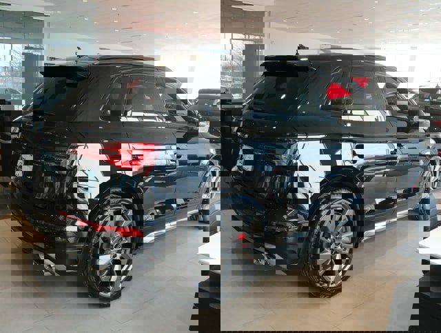 New 2025 Audi SQ5 Premium Plus image 2