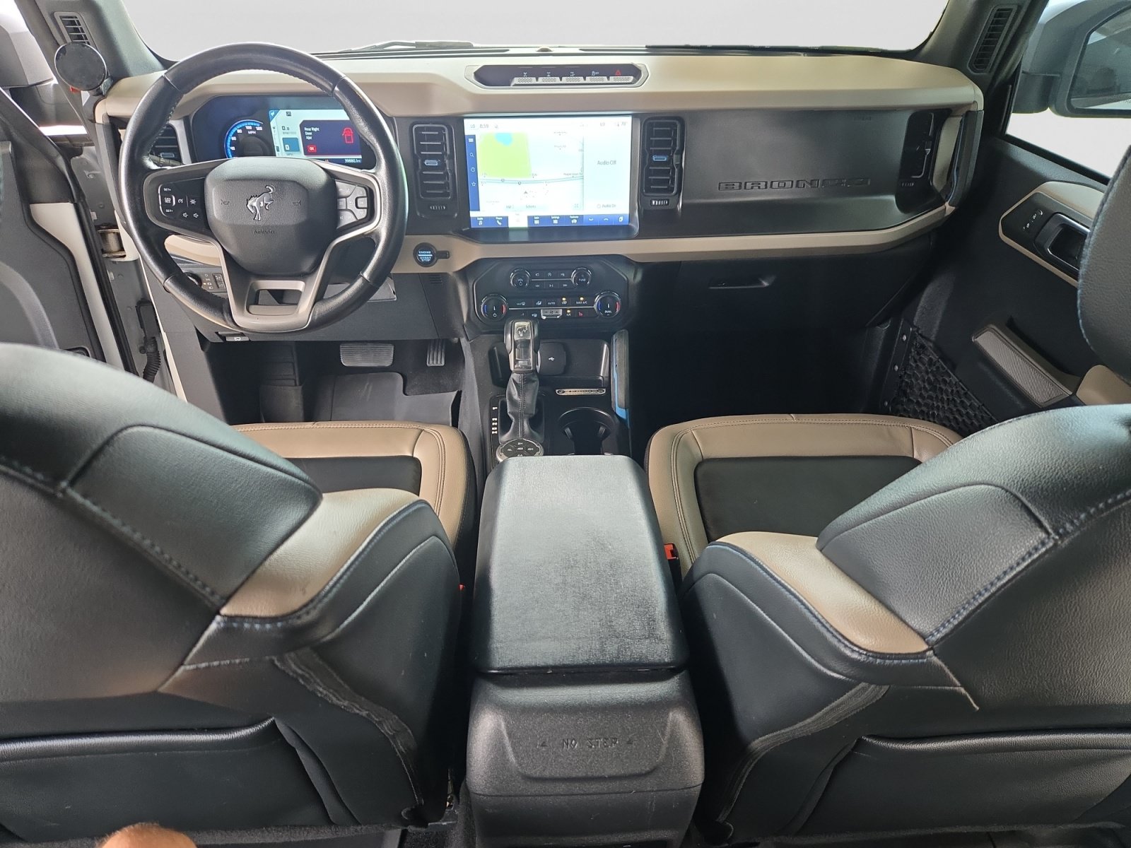 Used 2022 Ford Bronco Wildtrak AWD/4WD image 15