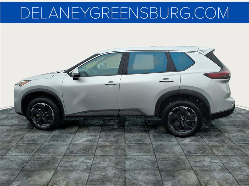 Used 2025 Nissan Rogue SV image 6