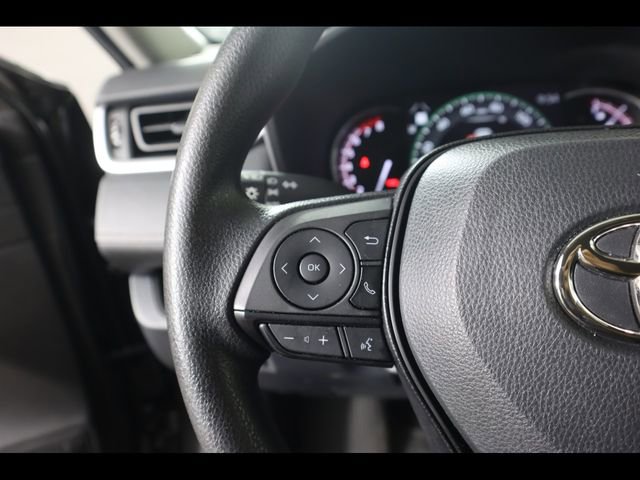 Used 2023 Toyota RAV4 XLE AWD/4WD image 25