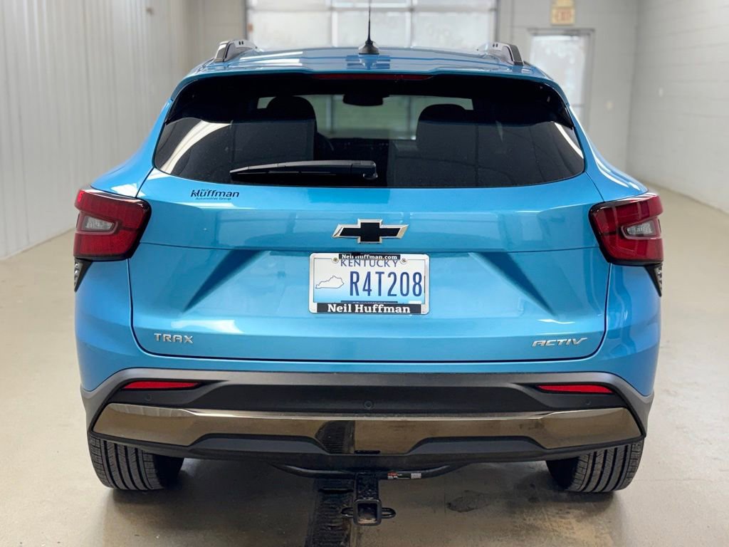 Used 2025 Chevrolet Trax ACTIV w/ Driver Confidence Package FWD image 6