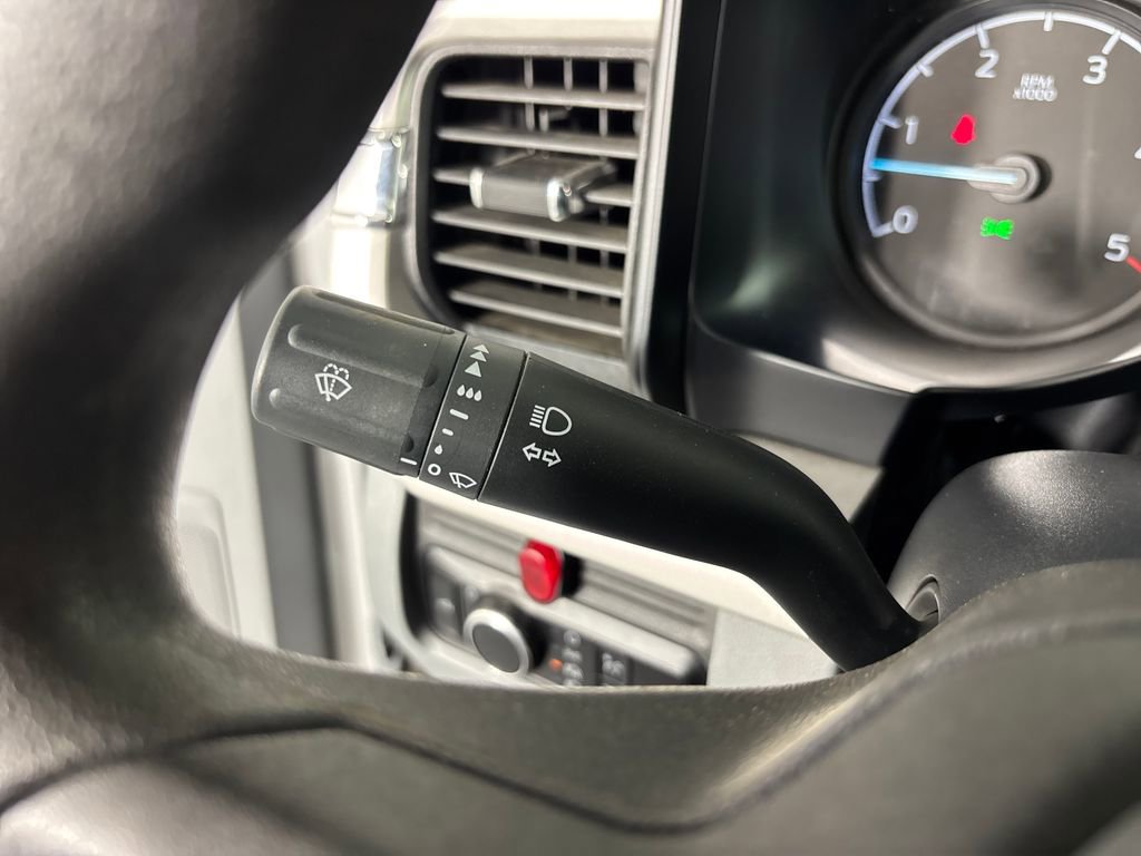Used 2025 Ford F250 XL image 17