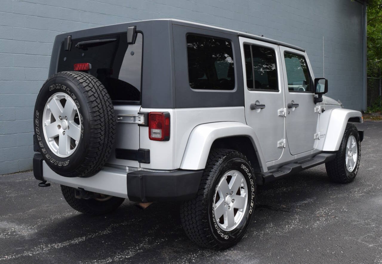 Used 2010 Jeep Wrangler Unlimited Sahara w/ Trailer Tow Group AWD/4WD image 15