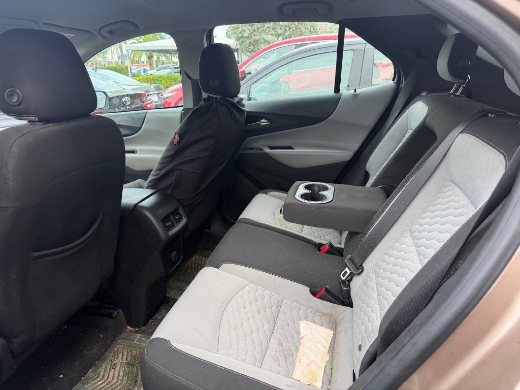 Used 2018 Chevrolet Equinox LS FWD image 8