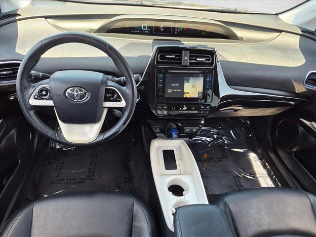 Used 2017 Toyota Prius Four Touring w/ Preferred Accessory Package FWD image 15