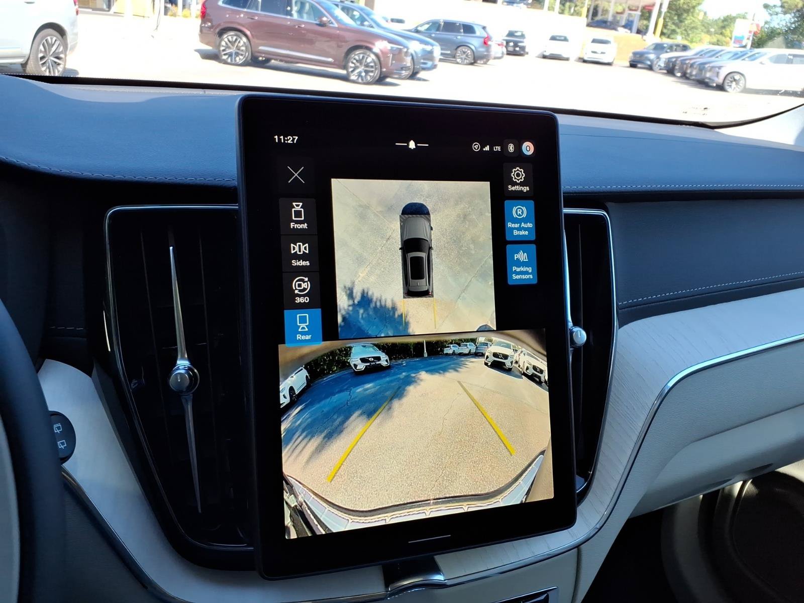 New 2027 Volvo XC60 B5 Ultra AWD/4WD image 14