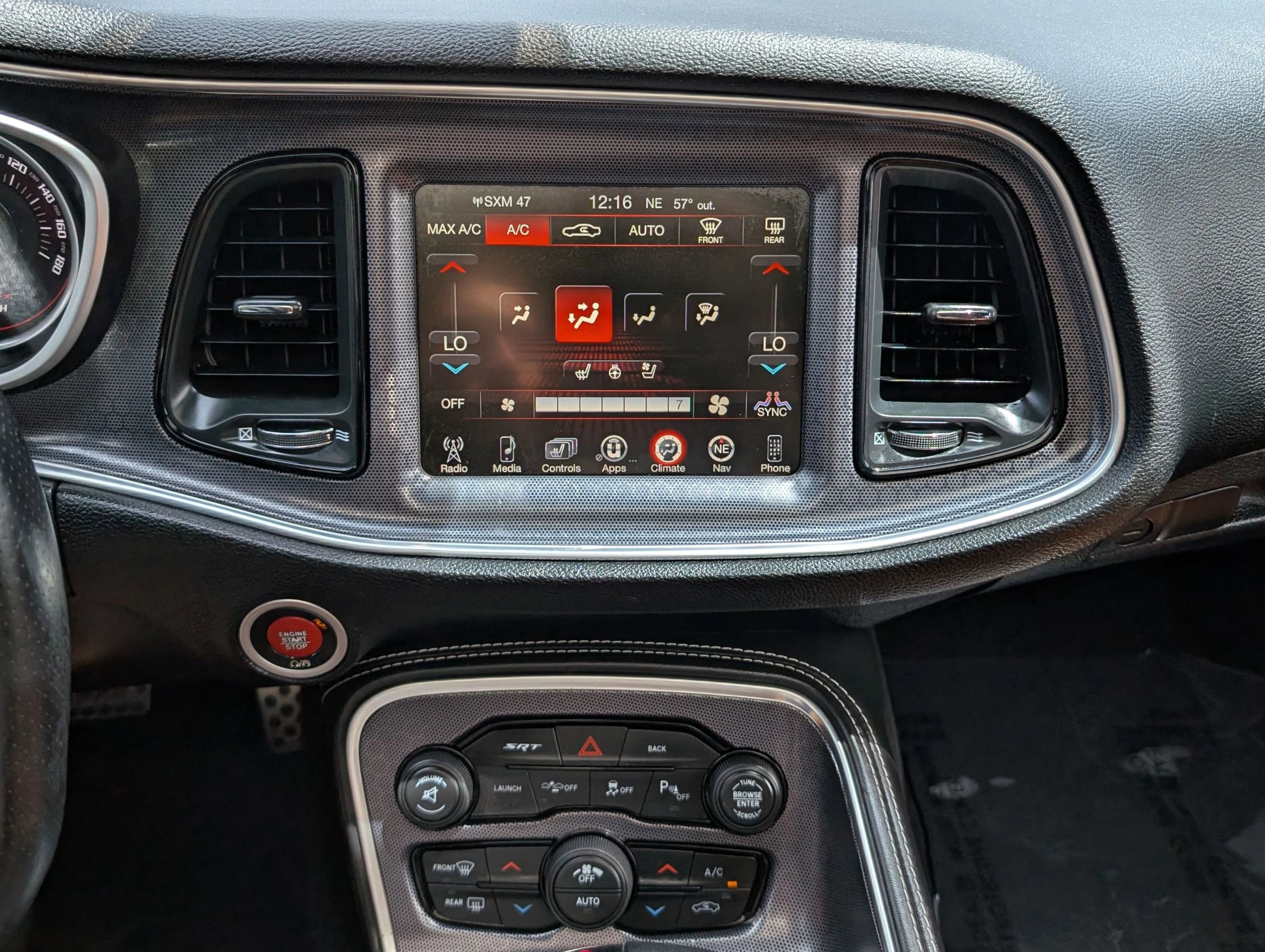 Used 2016 Dodge Challenger SRT w/ Technology Group RWD image 29