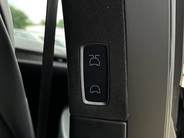 Used 2019 Tesla Model X Performance AWD/4WD image 30