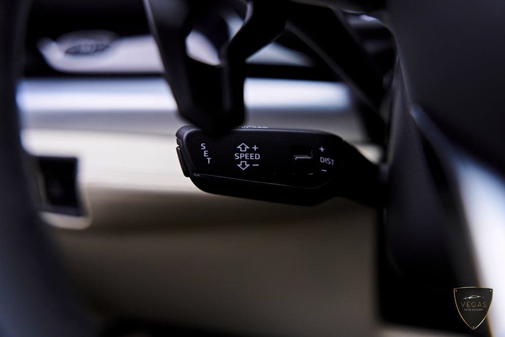 Used 2026 Lamborghini Urus S AWD/4WD image 74
