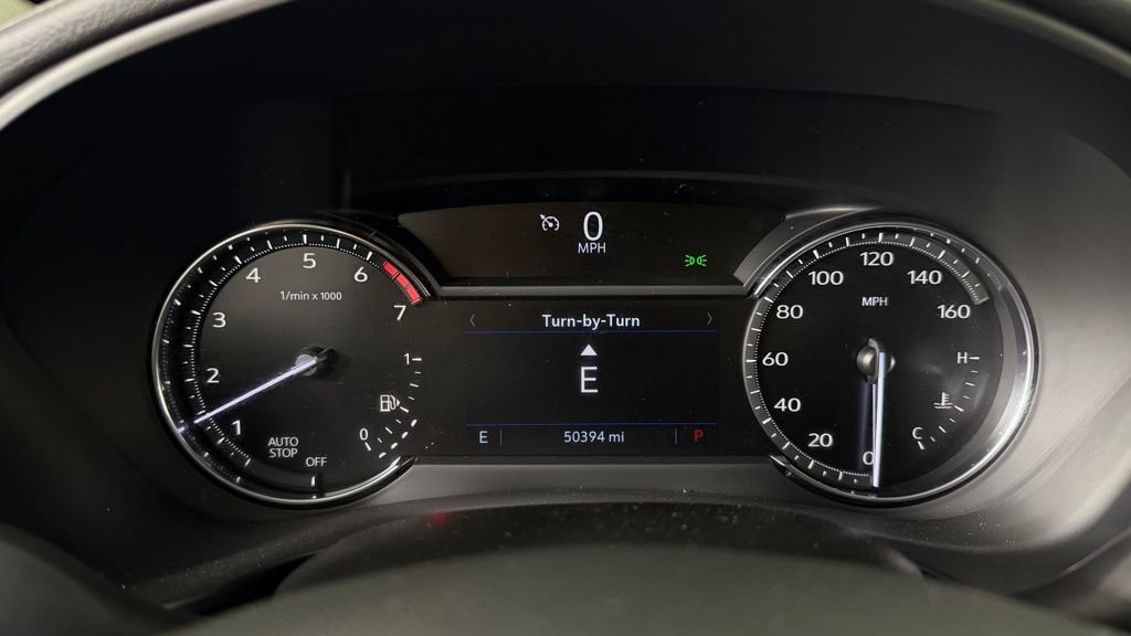 Used 2019 Cadillac XT4 Luxury w/ Cold Weather Package FWD image 19