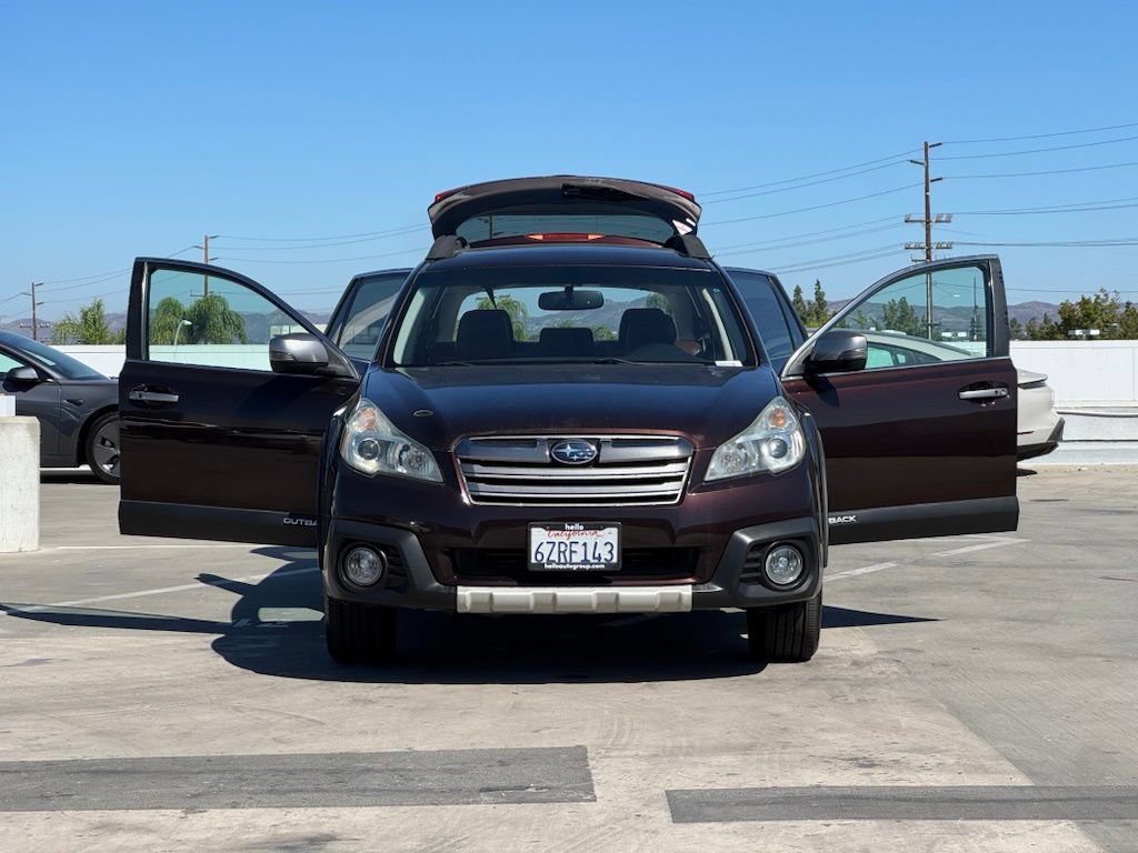 Used 2013 Subaru Outback 3.6R Limited w/ Special Appearance Pkg AWD/4WD image 27