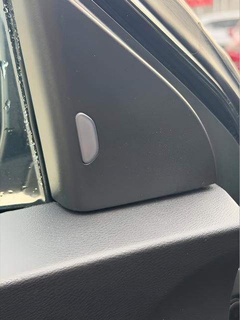 Certified 2025 Nissan Kicks Play S image 25