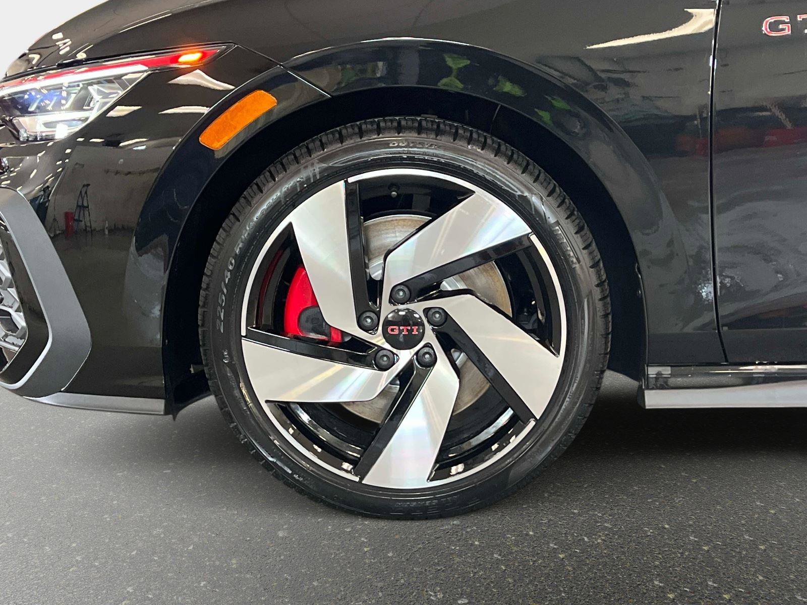 New 2026 Volkswagen Golf S image 9