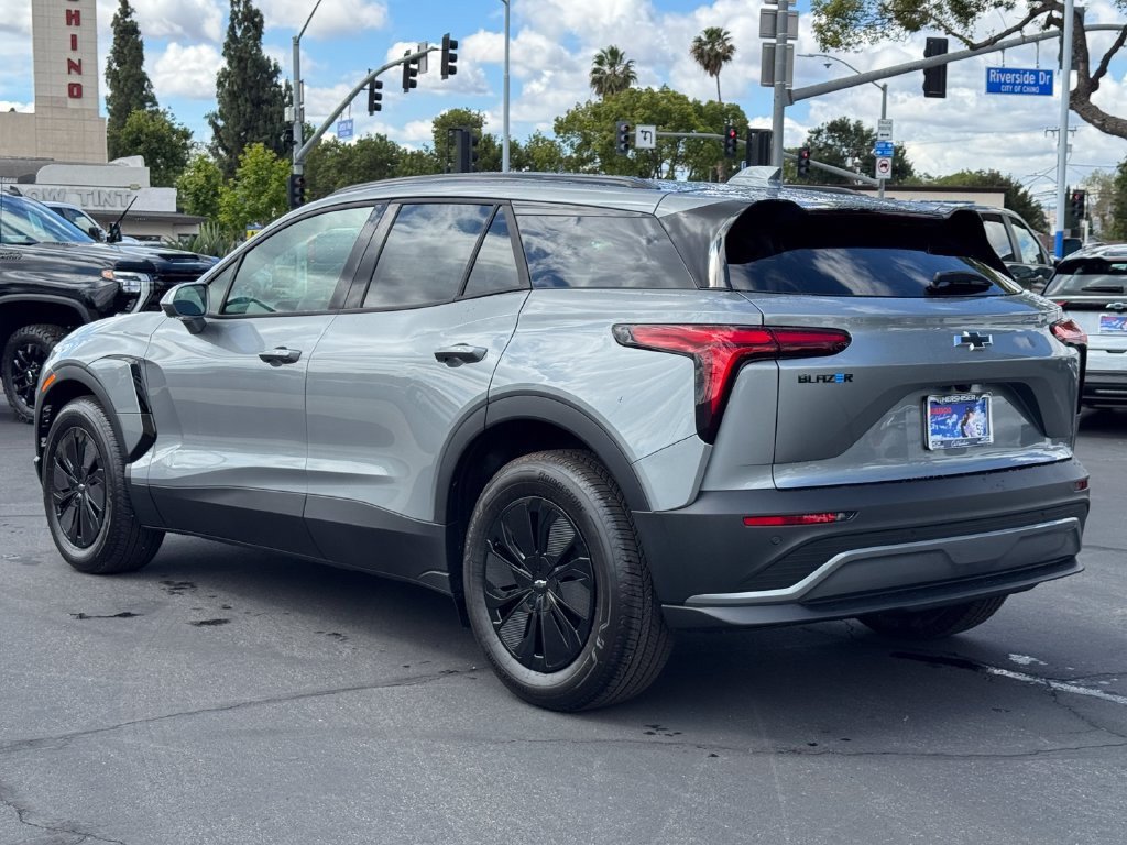 New 2026 Chevrolet Blazer EV LT FWD image 5