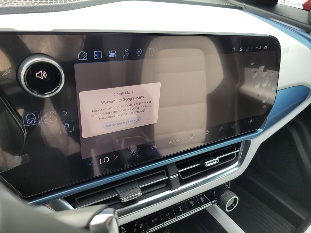 New 2026 Chevrolet Equinox EV LT image 14