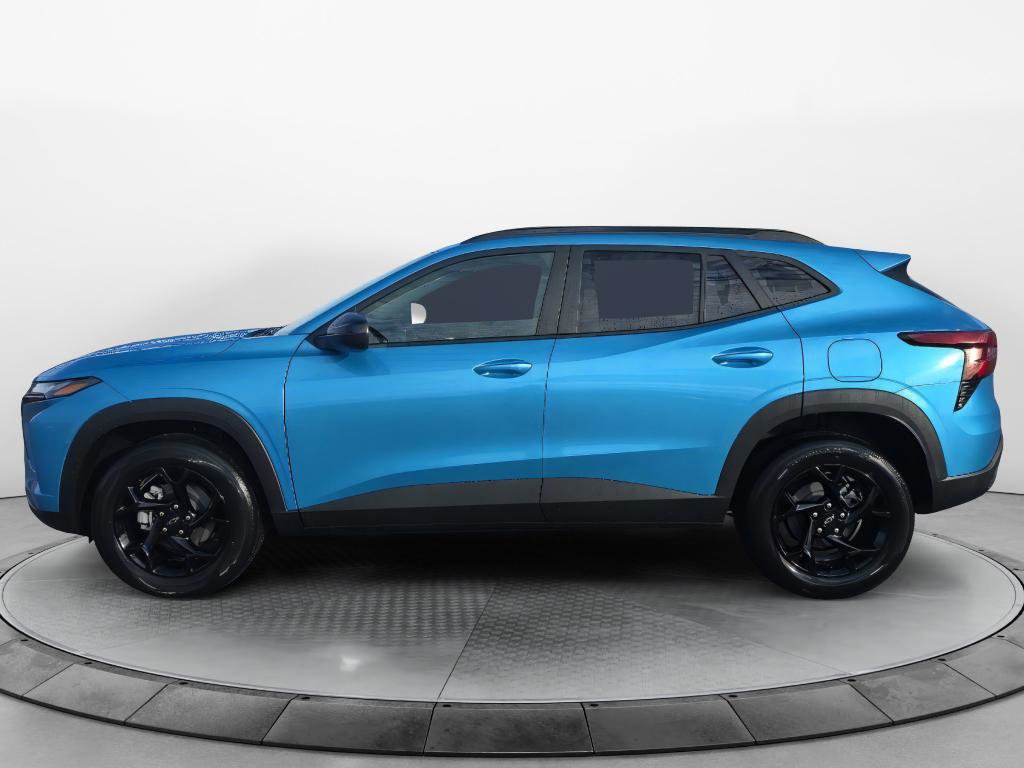 New 2026 Chevrolet Trax LT w/ Driver Confidence Package image 2