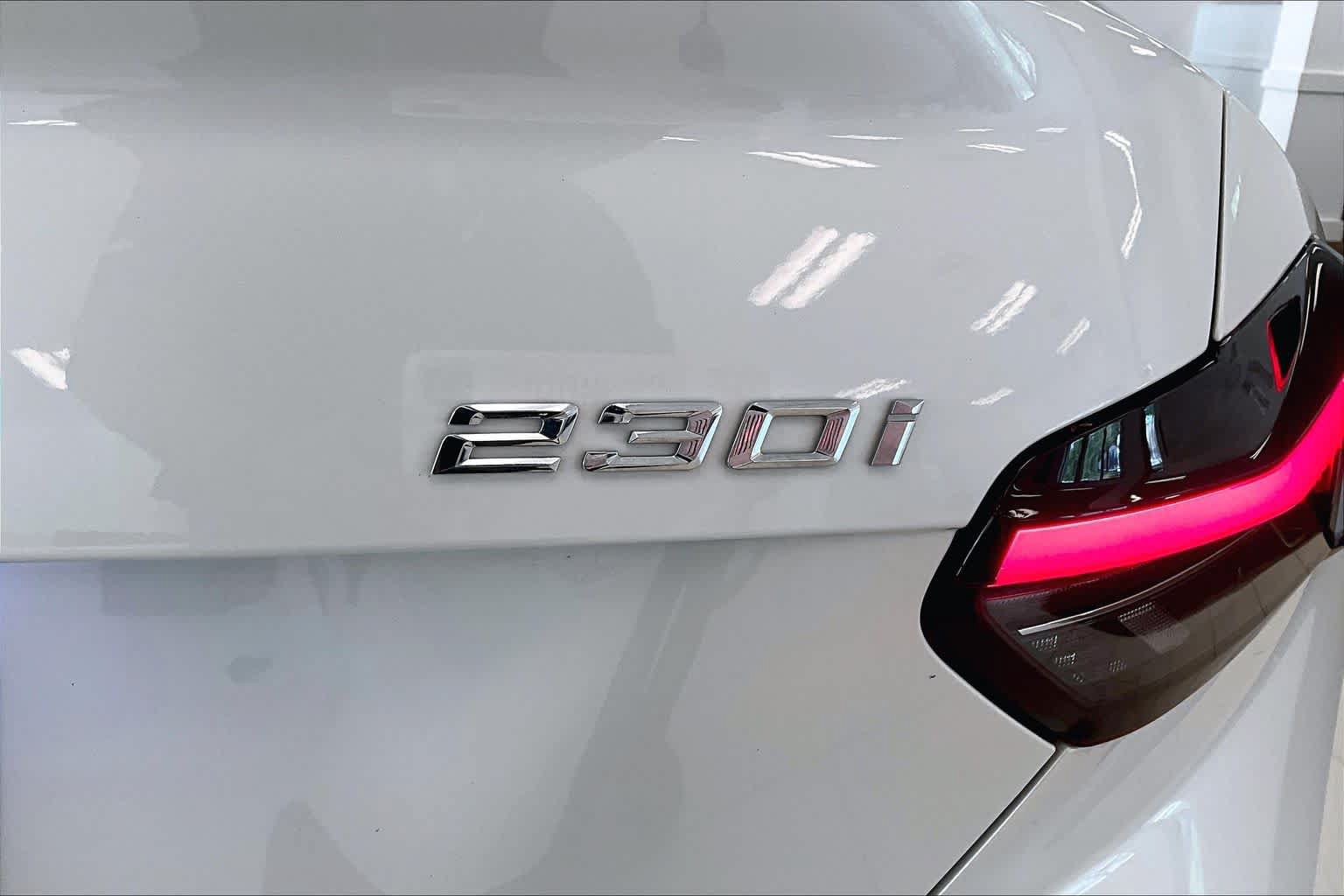 Used 2023 BMW 230i Coupe w/ Premium Package RWD image 28