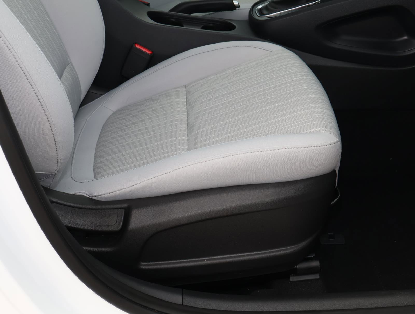 Used 2023 Hyundai Kona SEL w/ Cargo Package image 18