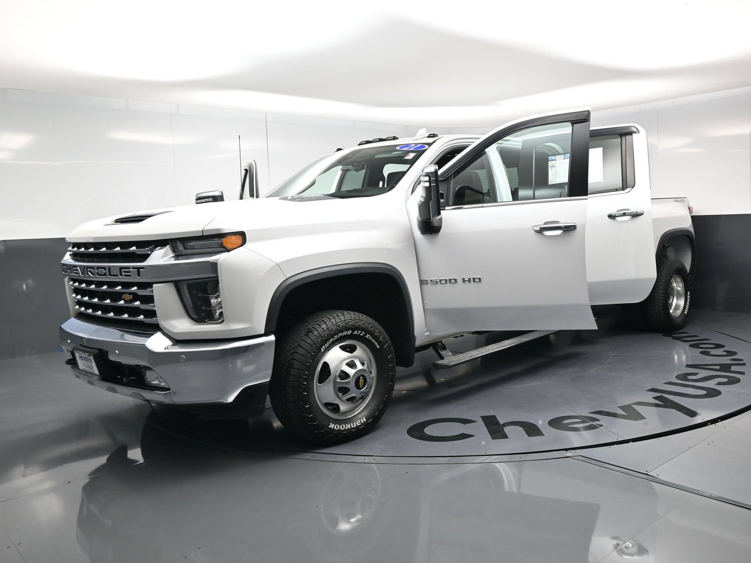 Used 2021 Chevrolet Silverado 3500 LTZ w/ LTZ Convenience Package AWD/4WD image 20