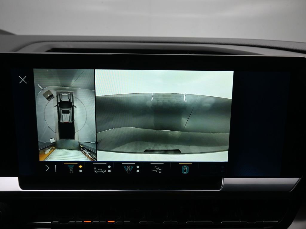 Used 2025 Chevrolet Silverado 2500 High Country image 20