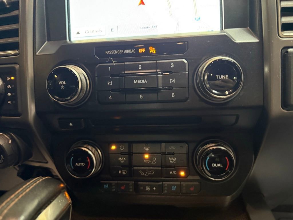 Used 2017 Ford F150 Raptor w/ Equipment Group 802A Luxury image 32