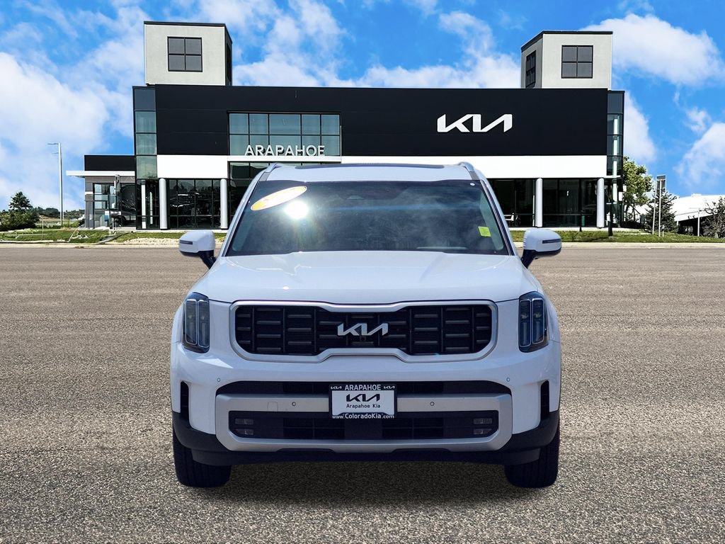 Certified 2025 Kia Telluride SX w/ SX Captain's Chair Package AWD/4WD image 4