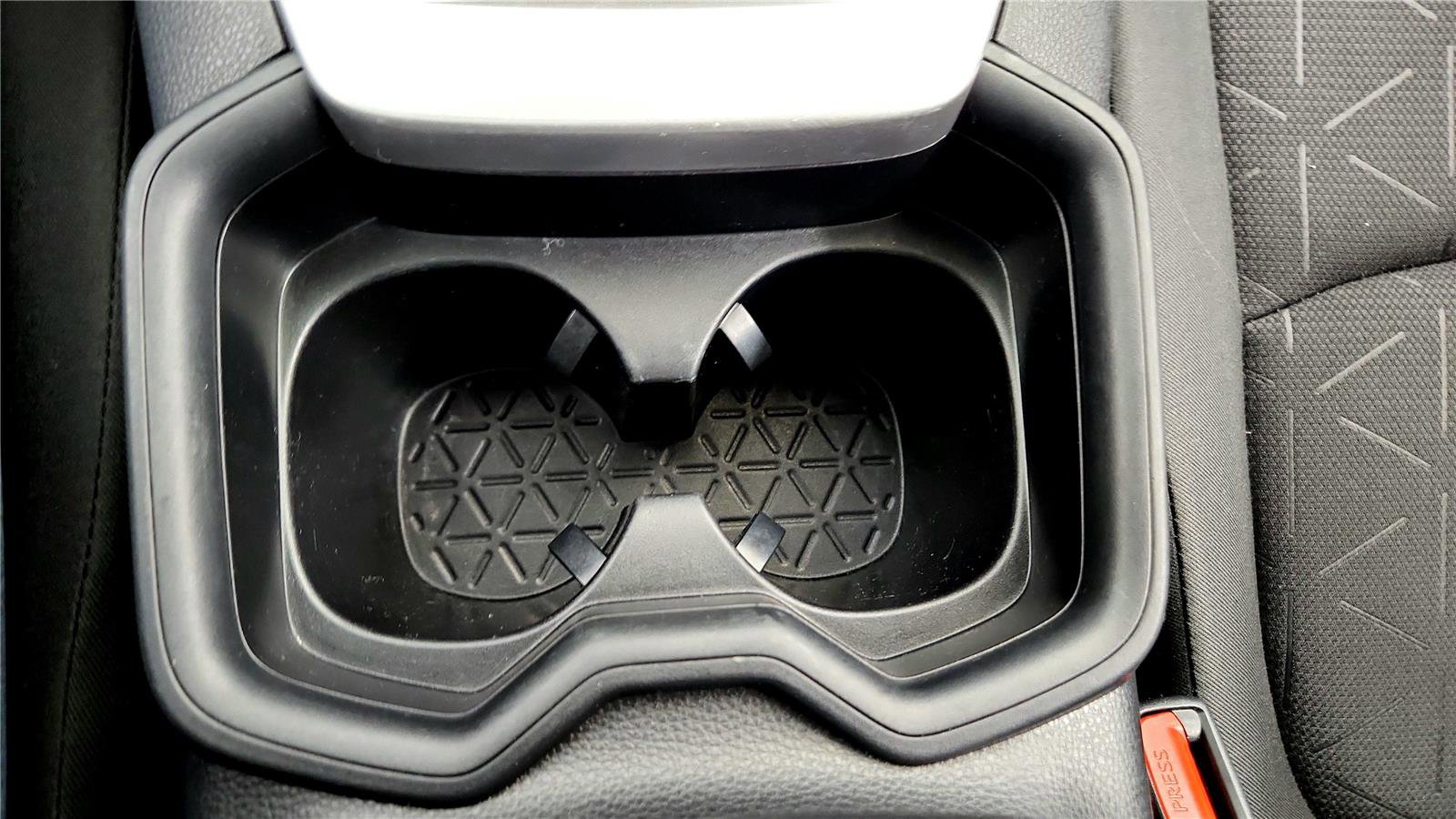 Used 2020 Toyota RAV4 XLE w/ Convenience Package image 34