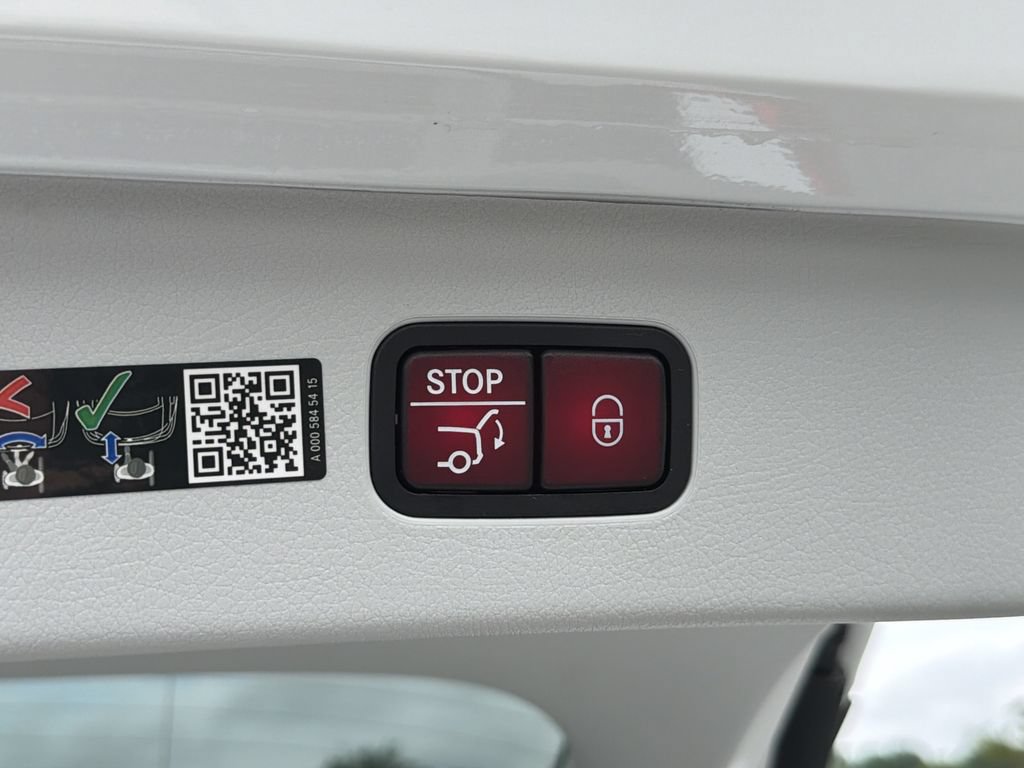 Certified 2023 Mercedes-Benz EQE 350+ 4MATIC SUV image 19