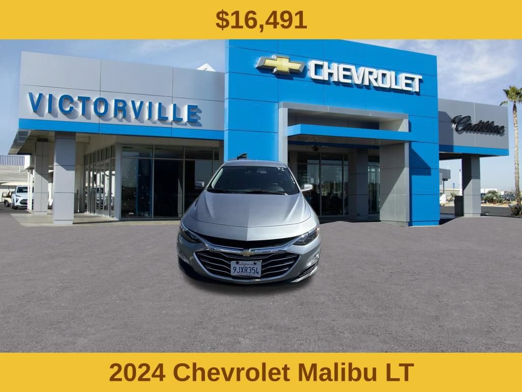 Used 2024 Chevrolet Malibu LT FWD image 2