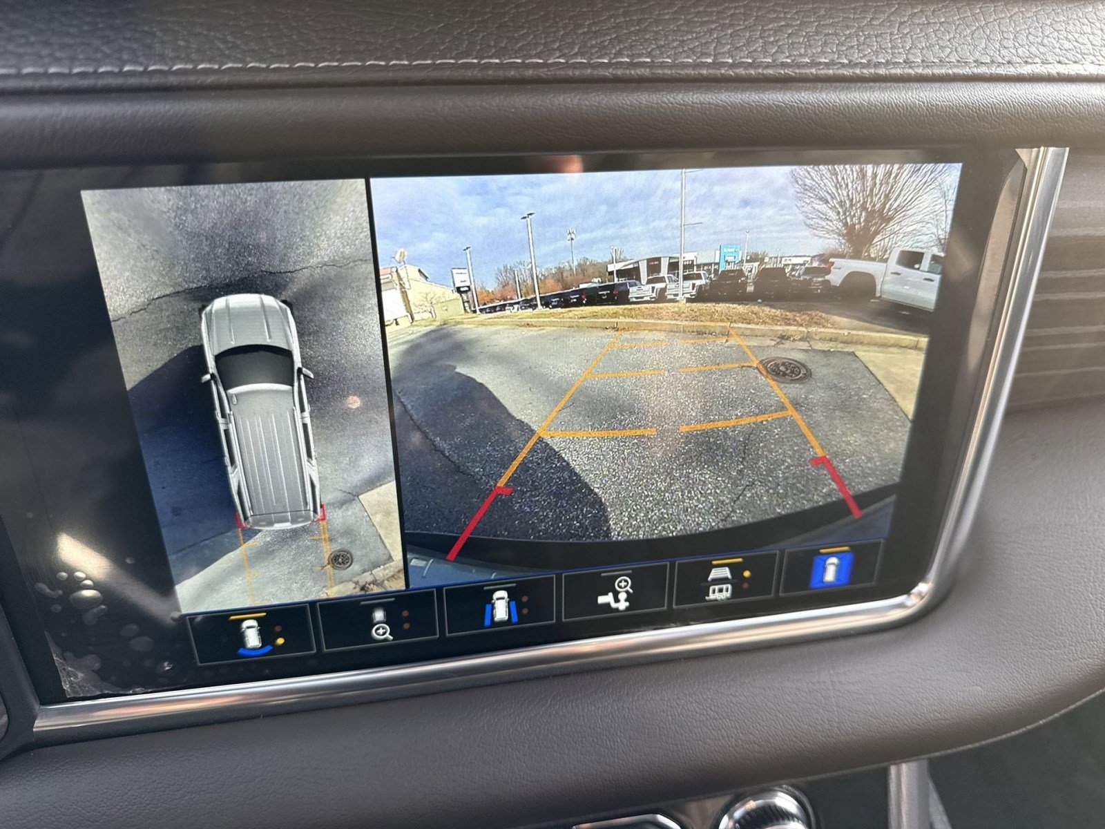 Used 2024 GMC Yukon Denali w/ Max Trailering Package image 19