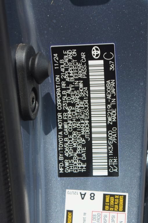 Used 2025 Toyota Corolla XLE FWD image 27
