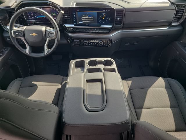 Used 2025 Chevrolet Silverado 2500 LT AWD/4WD image 12